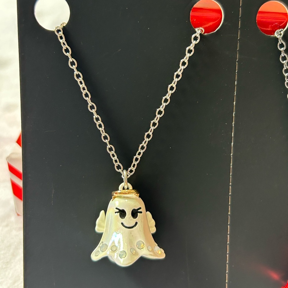 Betsey Johnson Best Friends Ghost Necklace Set NWT - Picture 3 of 8